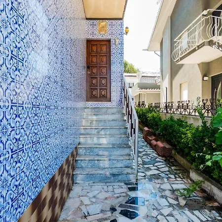 Nocleg ze śniadaniem Casa Dos Azulejos *