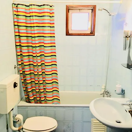 לינה וארוחת בוקר Casa Dos Azulejos