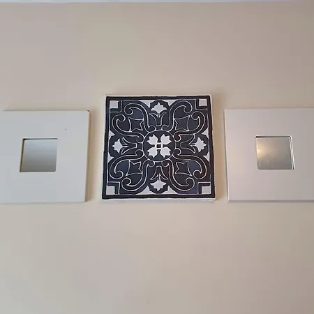 Casa Dos Azulejos Bed and breakfast